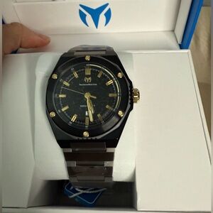 TechnoMarine Coral Legacy Black and Charcoal